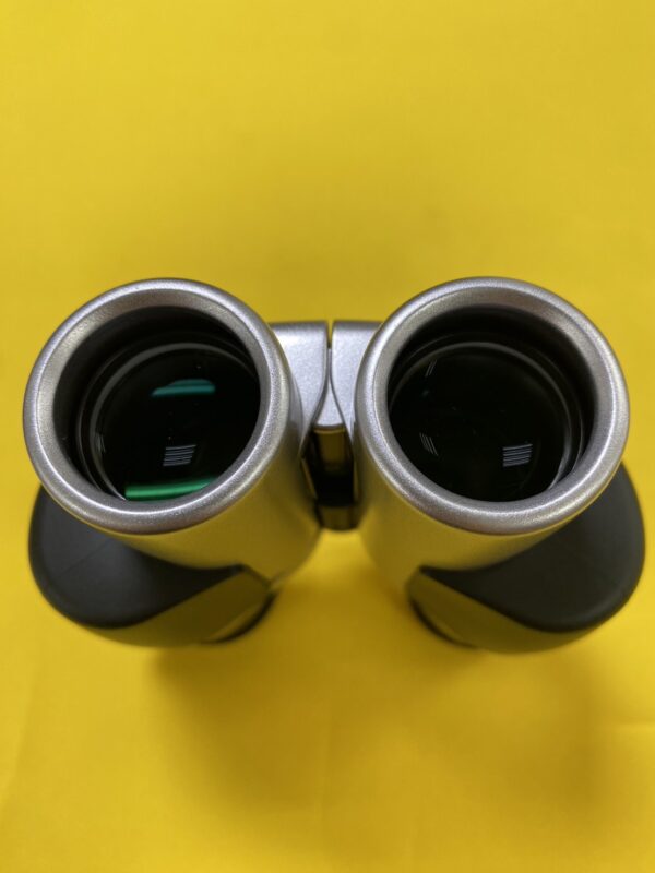 【展示機福利品出清】9.9成新 Vixen x Coleman M8-24 x25 雙筒望遠鏡(官方授權臺灣總代理)：圖片 5
